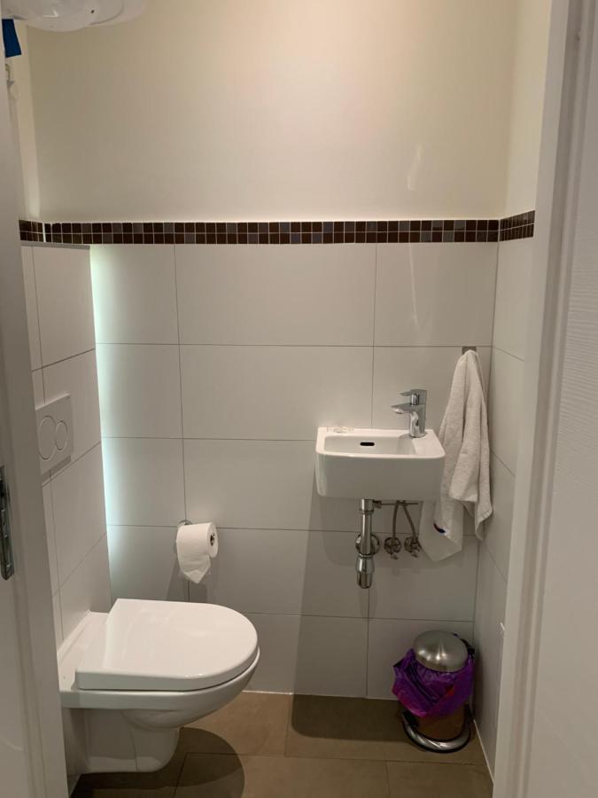 Apartament Kh Universitaet