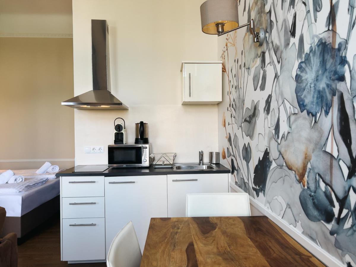 Apartament Kh Universitaet