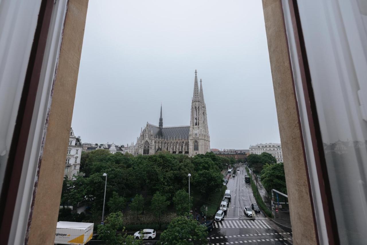 Kh Universitaet Apartament